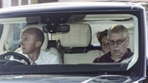 GALA VIDEO - Le prince Andrew réfugié auprès d'Elizabeth II en Ecosse pour éviter les gros ennuis