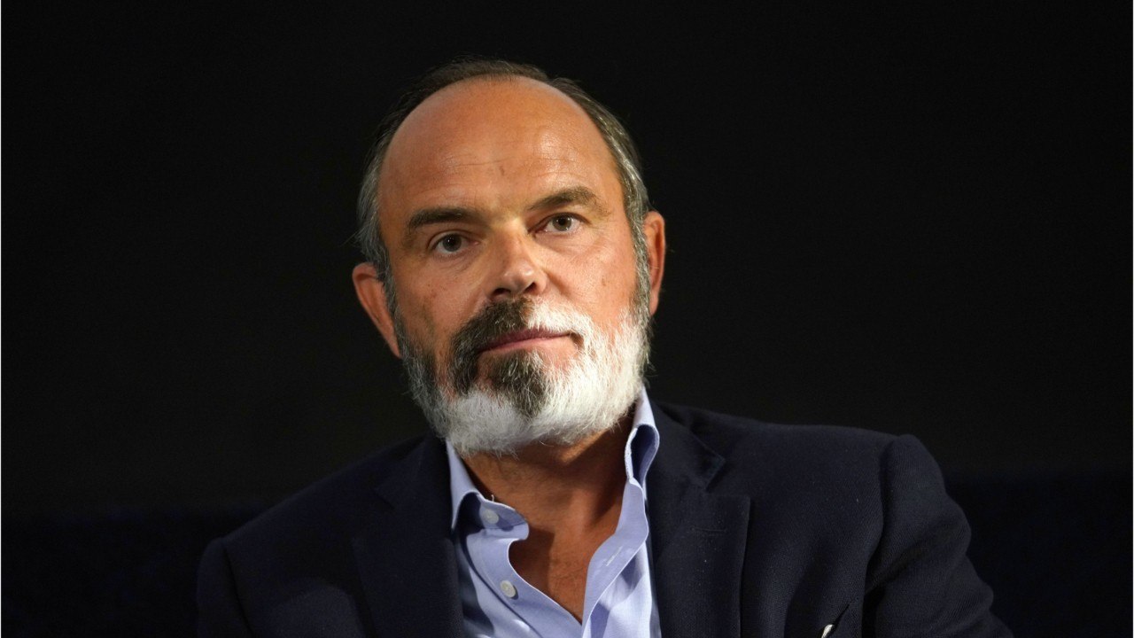 GALA VIDEO - « Ça va se régler à coups de boule " : Edouard Philippe mis en garde par le camp d'Emmanuel Macron