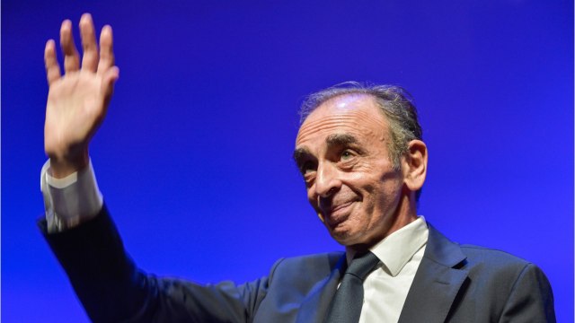 GALA VIDEO - Éric Zemmour : ce coiffeur niçois qui vit un enfer…