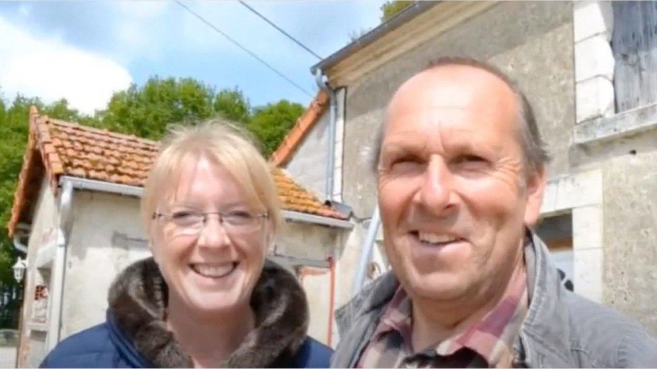 GALA VIDEO - "Marre de travailler pour rien" : un candidat emblématique de L'amour est dans le pré plaque tout et vend sa ferme
