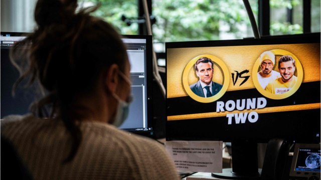 GALA VIDEO - « Pitre de la République : Emmanuel Macron cible favorite de Philippe de Villiers