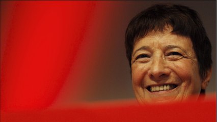 GALA VIDEO - Arlette Laguiller « pas assez courageuse " pour avoir des enfants : elle évoque sa vie privée (1)