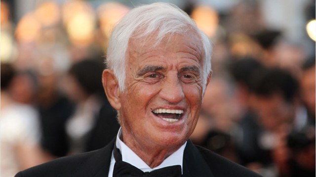 GALA VIDEO - « Ne soyez pas tristes : les mots de Jean-Paul Belmondo à ses amis avant sa mort.