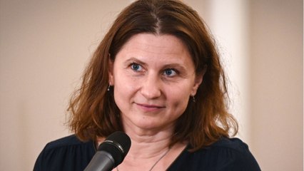 GALA VIDEO - JO 2021 : la ministre des Sports Roxana Maracineanu fait une belle bourde…