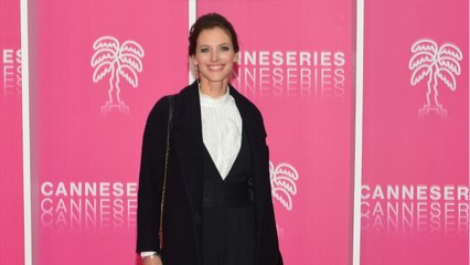GALA VIDÉO - Plus belle la vie : Elodie Varlet annonce une triste nouvelles aux fans