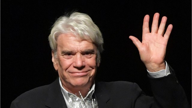 GALA VIDEO - Mort de Bernard Tapie : Alain Delon se confie sur « sa peine atroce