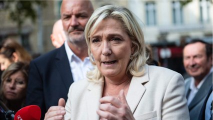 GALA VIDEO - « Ce n'est pas plutôt vous qui avez besoin d'aide ? " : Marine Le Pen mouchée par un journaliste.