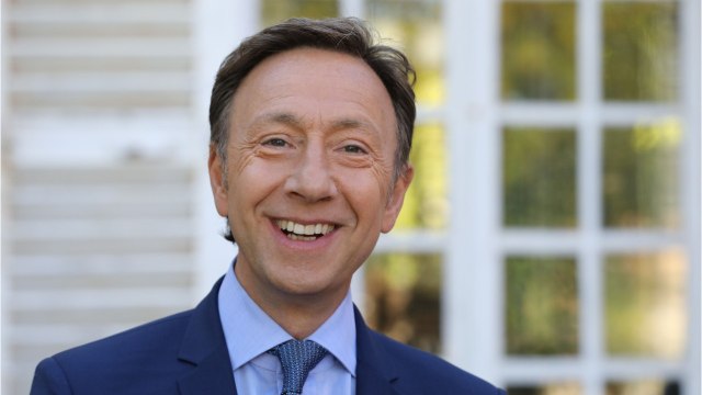 GALA VIDÉO - PHOTO – Stéphane Bern amoureux : son nouveau compagnon sort de l’ombre.