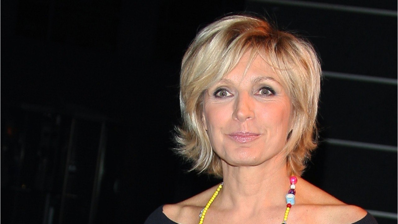 GALA VIDÉO - Evelyne Dhéliat : comment elle a surmonté la mort de son mari