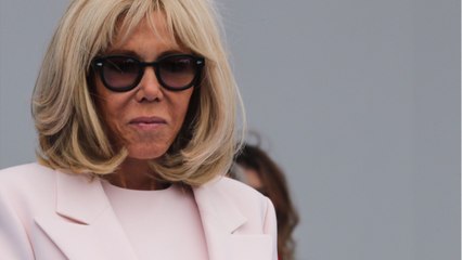 GALA VIDÉO - Brigitte et Emmanuel Macron pleins d'égards pour des voisins couronnés à Brégançon