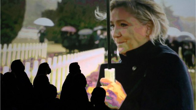 GALA VIDÉO - « Pile je perds, face tu gagnes : Marine Le Pen dans une situation impossible…