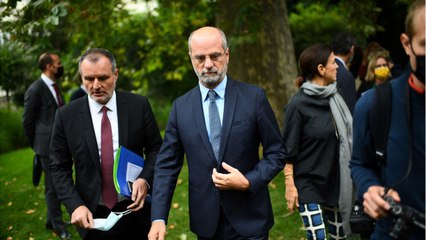 GALA VIDEO - « Aucune polémique à faire " : Jean-Michel Blanquer tape du poing à la veille de la rentrée scolaire