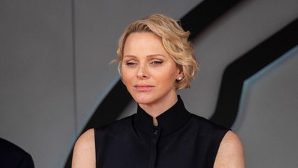 GALA VIDEO - Charlene opérée loin de Monaco et d'Albert : sa santé inquiète