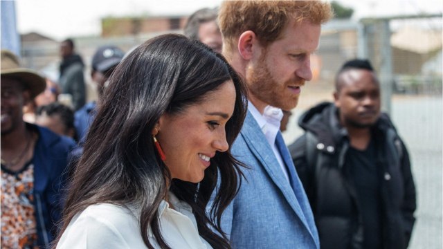 GALA VIDEO - Meghan Markle et Harry enfoncent le clou dans le cercueil du Megxit…