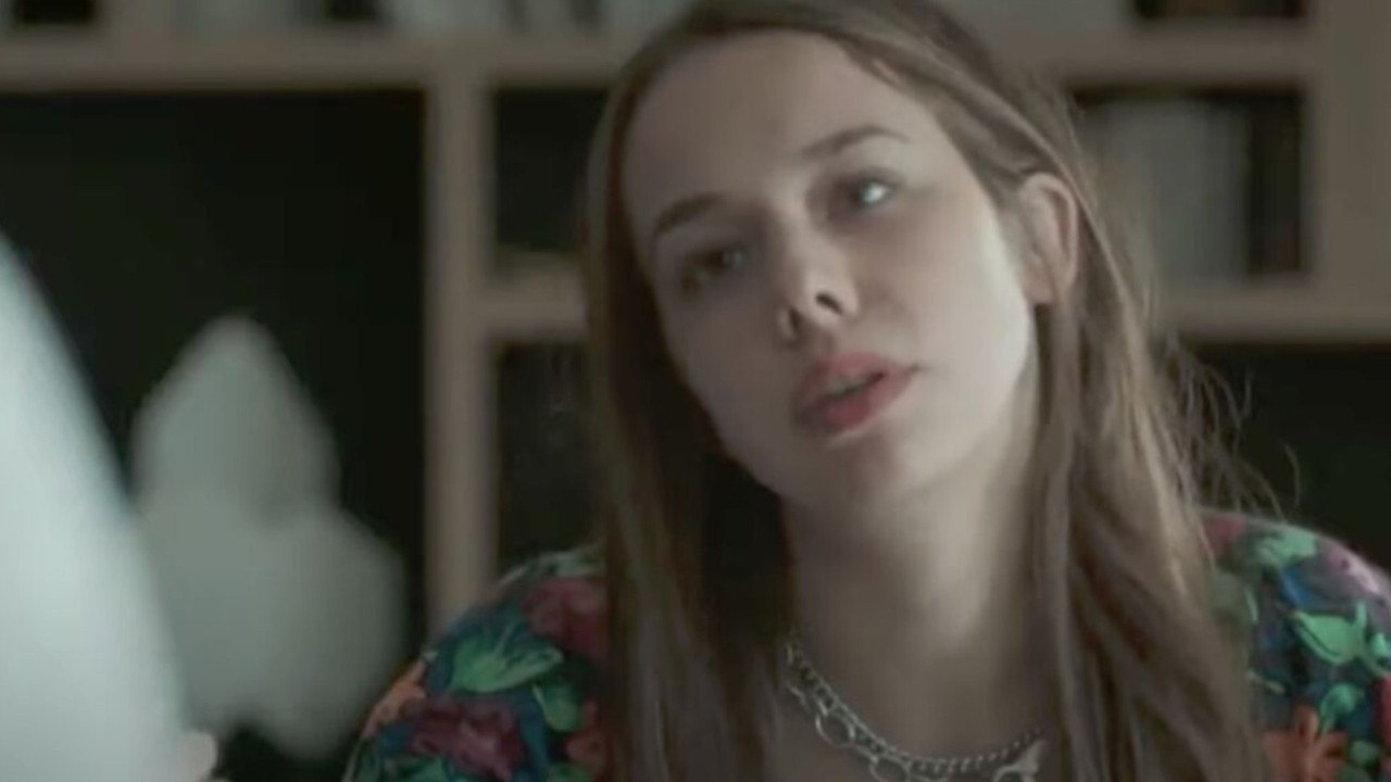 GALA VIDÉO - Kim Higelin (Plan B) : « Mon grand-père, Jacques Higelin, était ma super star "