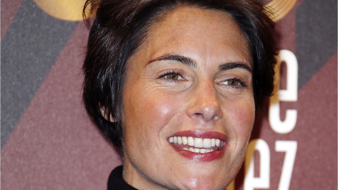 GALA VIDÉO - Alessandra Sublet accusée d’abandonner ses enfants : « Laissons ces gens au Moyen-Age "