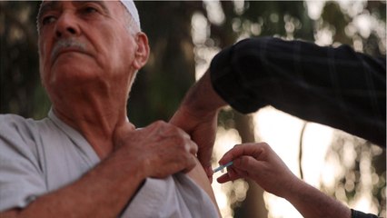 GALA VIDEO - Le vaccinologue Cecil Czerkinsky insiste : "Lors d'une pandémie, il faut prendre des risques"