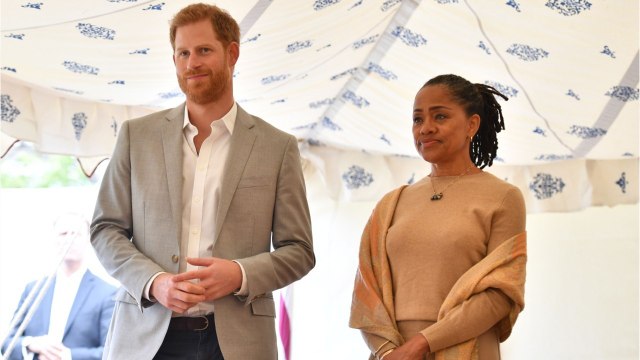 GALA VIDEO - Le prince Harry complice avec sa belle-mère Doria Ragland : Il lui demande conseil