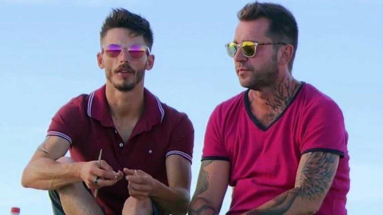 GALA VIDEO - "L'Amour est dans le pré" : Karine Le Marchand marraine du mariage de Mathieu et Alexandre