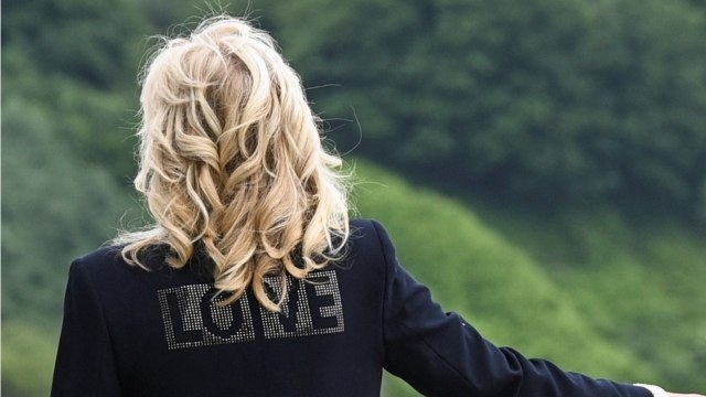 GALA VIDEO - PHOTO – Jill Biden : son tacle subtile mais piquant à Melania Trump