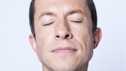 GALA VIDÉO - Euro 2021 - Grégoire Margotton : sa vie de famille, c'est aussi du sport !