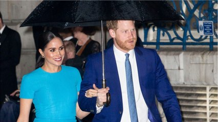GALA VIDEO - Prince Harry : « Libéré de la famille royale, mais piégé par Meghan Markle ".