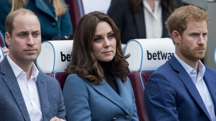 GALA VIDÉO - Le prince Harry saboteur ? Sa dernière interview a fait passer William et Kate au second plan.