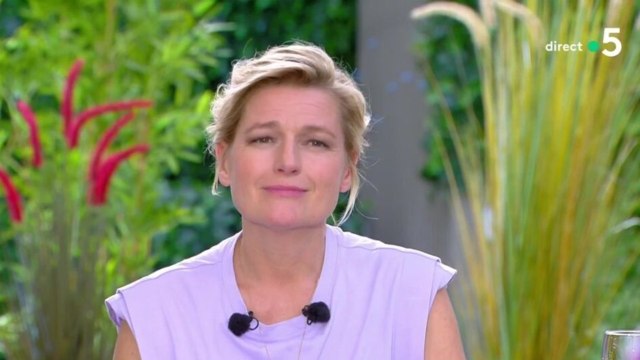 GALA VIDÉO - « Qu'ils fassent leurs cartons : les voisins d'Anne-Elisabeth Lemoine et « C à vous sont à bout (1)