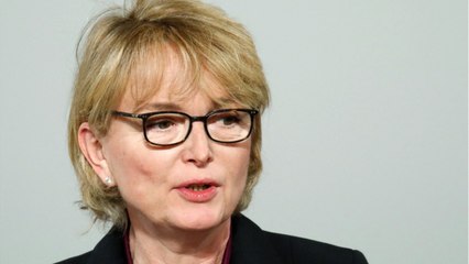 GALA VIDEO - Bernadette Chirac : sa fille Claude rassure sur son état de santé