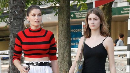 GALA VIDEO - Laetitia Casta à la tête d'une tribu de 4 enfants : "J'apprends tellement de mes enfants"