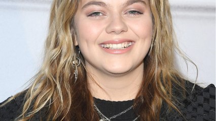 GALA VIDEO - PHOTO - Louane : son doux message à sa petite soeur "si incroyable"