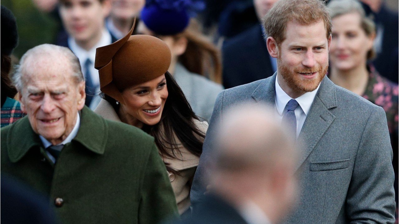 GALA VIDÉO - Les princes Charles et William « en ont marre'' : Harry et Meghan vont devoir  "régler les choses“