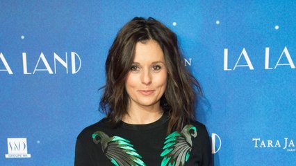 GALA VIDEO - PHOTO – Faustine Bollaert enfant : la reconnaissez-vous ?