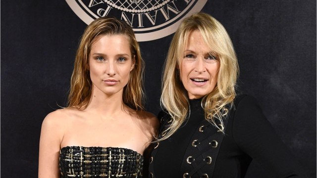 GALA VIDEO - Estelle Lefébure : que deviennent ses filles, Ilona et Emma Smet ?