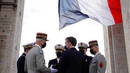 GALA VIDEO - « Le règne de l'image ", « le mal de ce quinquennat " : Emmanuel Macron épinglé par Éric Ciotti