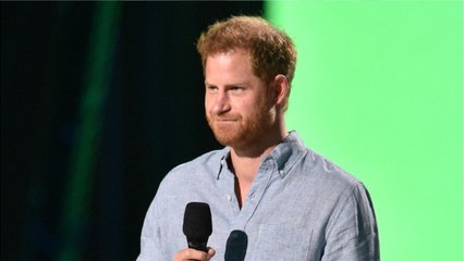 GALA VIDÉO - "C'est devenu un voyou" : le prince Harry n'est plus le bienvenu en Angleterre