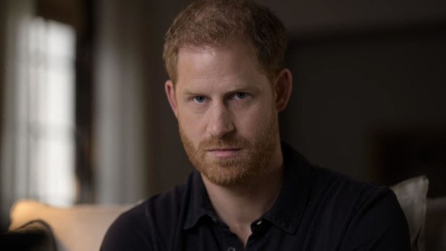 GALA VIDEO - « Égoïste et immature : Harry fustigé après ses commentaires sur les funérailles de Diana.