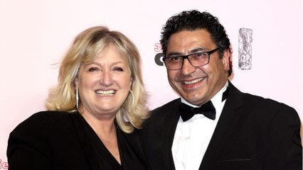 GALA VIDEO - Charlotte de Turckheim : les détails de sa vie aux accents afghans avec son mari Zaman.