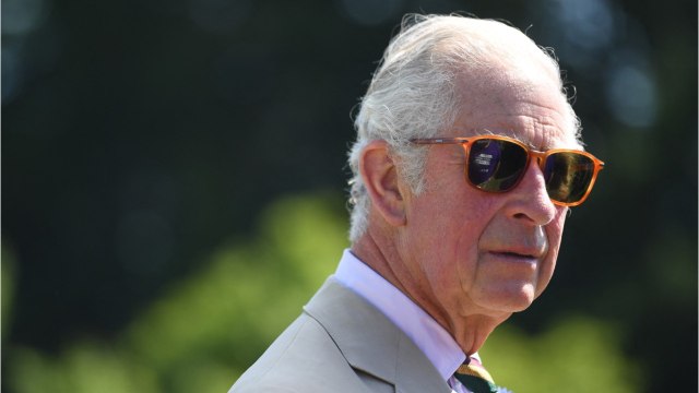 GALA VIDEO - Le prince Charles inquiet ? Le livre d'Harry pourrait freiner son ascension