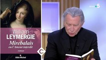 VIDEO - Anne-Elisabeth Lemoine gênée par le récit érotique de William Leymergie