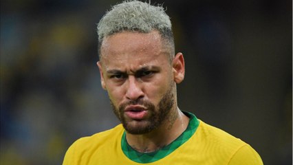 GALA VIDEO - Neymar a eu très chaud : deux individus ont tenté de rentrer chez le footballeur