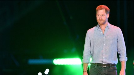 GALA VIDEO - Elizabeth II va voir rouge : Harry a accepté un gros chèque pour sortir un livre après sa mort.