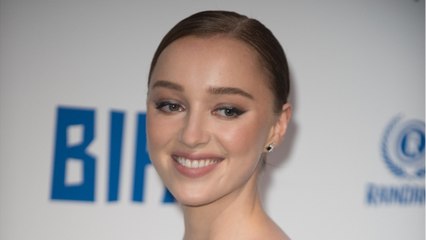 GALA VIDEO - Phoebe Dynevor (Bridgerton) en couple : les photos qui confirment sa love story