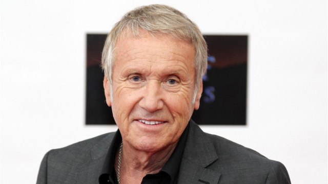 GALA VIDEO - Mort d'Yves Rénier : « un cortège de pleureuses , son souhait pour ses funérailles