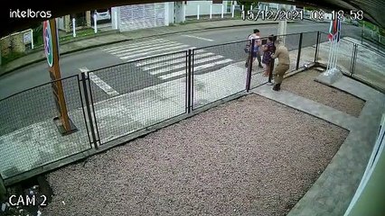Bebê de 17 dias é salvo após engasgar com leite materno em SC