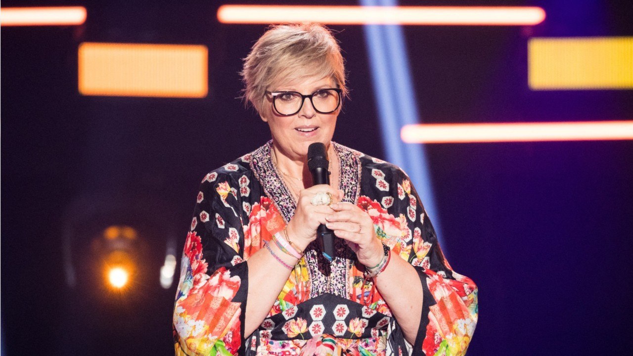 GALA VIDEO - Tout le monde veut prendre sa place : adorable passage de relais entre Nagui et Laurence Boccolini