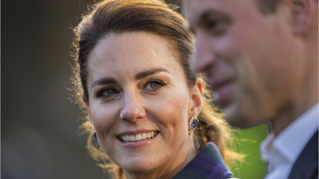 GALA VIDEO - « Des vacances pourries : Kate Middleton et William mis en garde sur la fin de leur été.