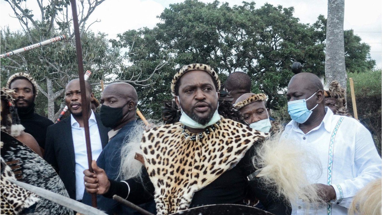 GALA VIDÉO - Nouveau coup dur : le roi des Zoulous, Misuzulu Zulu, a été hospitalisé