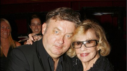 GALA VIDEO -  « Personne ne voulait représenter Jeanne Moreau " : Dominique Besnehard regrette la baisse de niveau