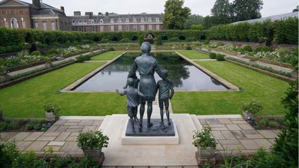 GALA VIDEO - Harry l'effronté : cette remarque taquine à ses tantes lors de l'hommage à Diana